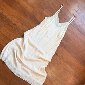 Vintage Ivory Lace-Trim Slip Chemise